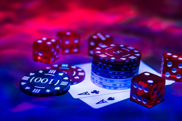 Domino QQ hand rankings and payout structure on spore